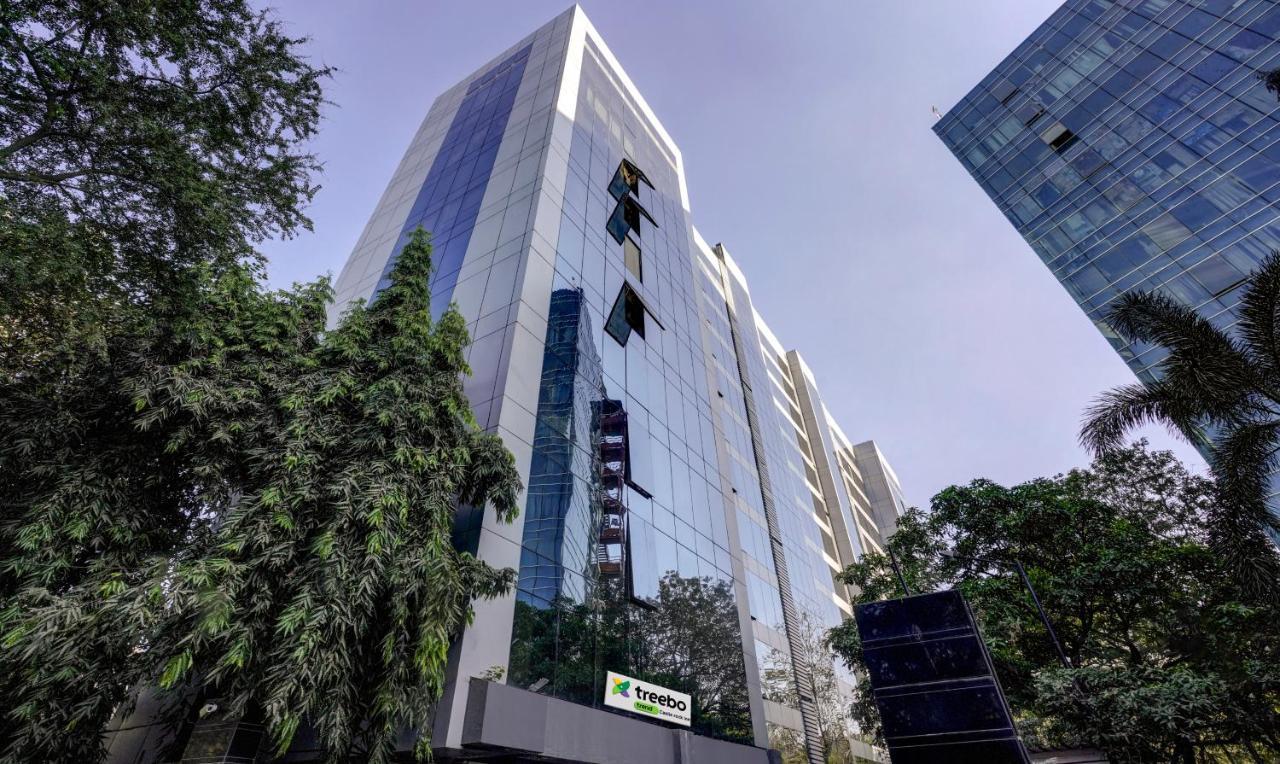Treebo Castle Rock Inn Mumbai Bagian luar foto
