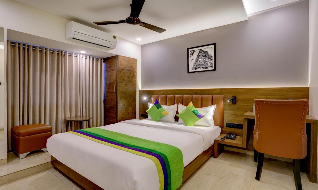 Treebo Castle Rock Inn Mumbai Bagian luar foto
