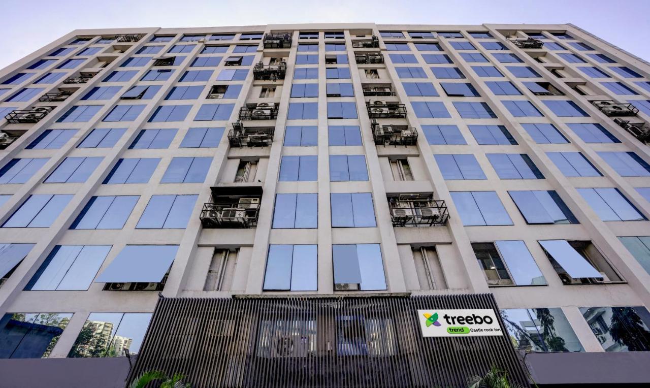Treebo Castle Rock Inn Mumbai Bagian luar foto